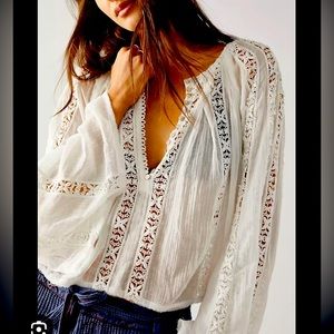 Free People One Effie Top White Crochet Lace EUC Medium